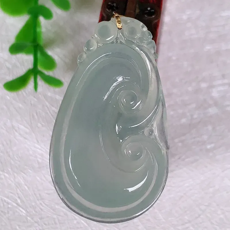 冰如意吊坠自然光实拍