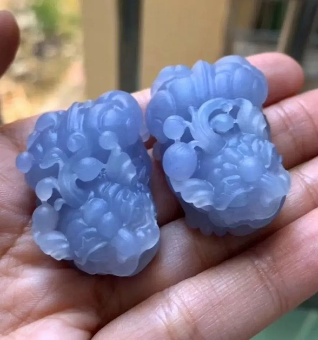 冰糯种紫色貔貅一对，底子细腻纯净一色