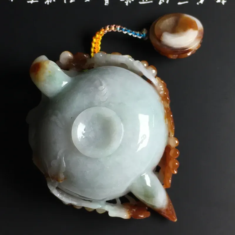 精美茶壶摆件 尺寸83-58-37毫米 色彩亮丽 雕工精湛
