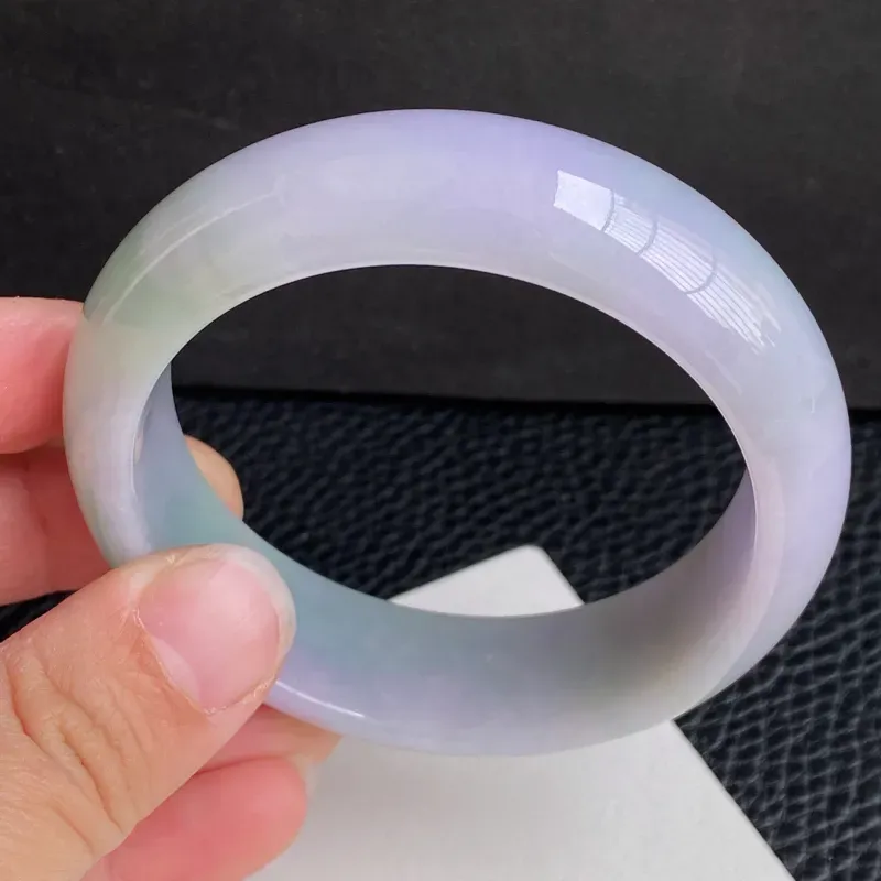 【圈口:57mm 天然翡翠A货细腻春带彩宽边手镯、编号1.21-ch】图8