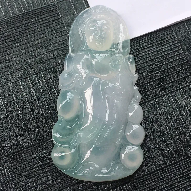 【翡翠冰糯种浅春色观音吊坠,水头好,玉质细腻温润。】图8