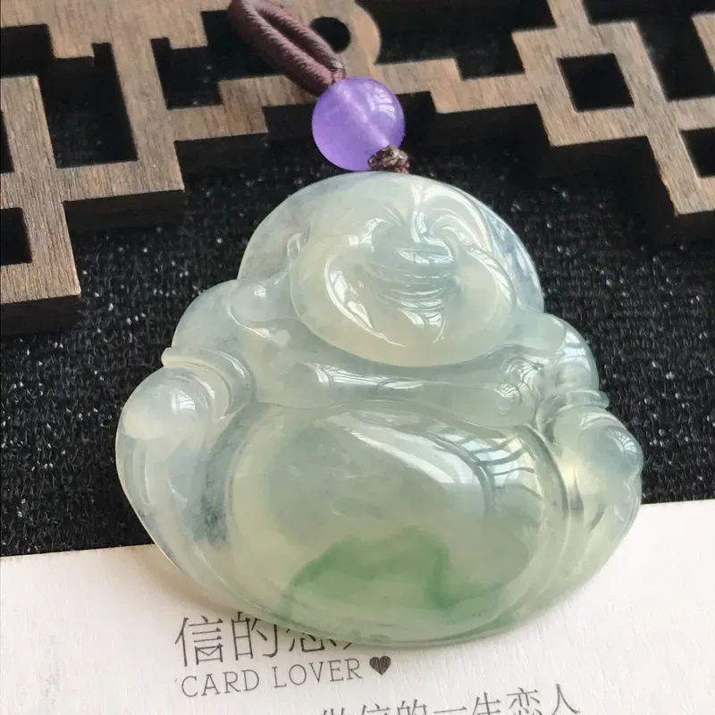 【编号:md203,翡翠A货,飘花佛公吊坠,尺寸:30*34*6.3mm,顶珠是装饰品】图2