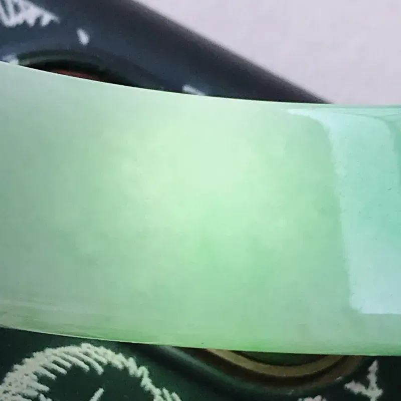 【尺寸:59.6/12.5/8.5mm,天然A货翡翠带绿宽边手镯,编号1.25-ying】图11