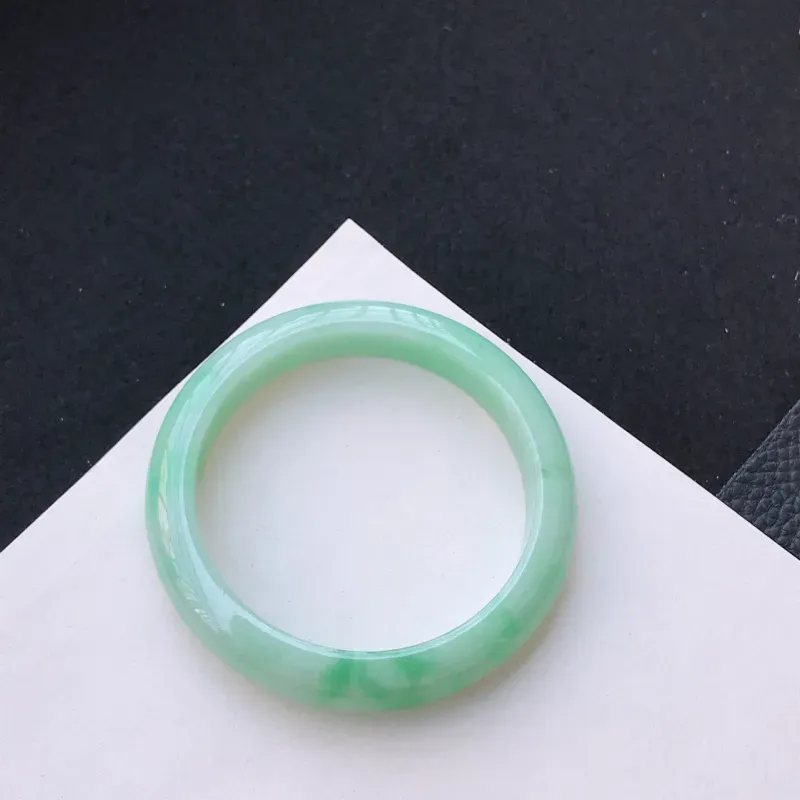 【尺寸:59.6/12.5/8.5mm,天然A货翡翠带绿宽边手镯,编号1.25-ying】图10