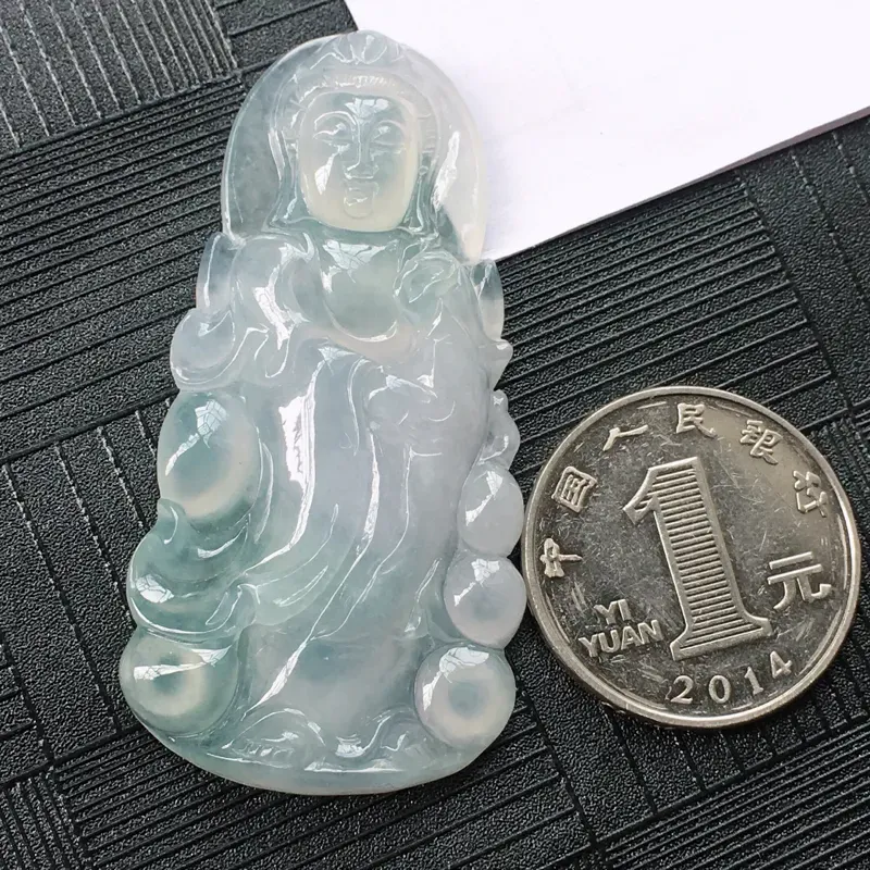 【翡翠冰糯种浅春色观音吊坠,水头好,玉质细腻温润。】图6