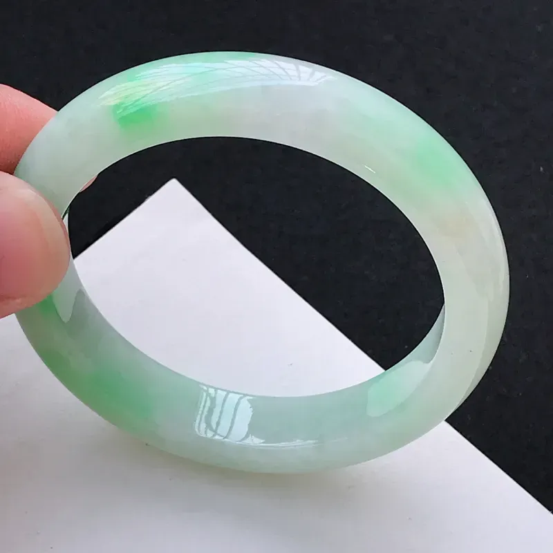【尺寸:55.6/12.1/8.5mm,天然A货翡翠带绿宽边手镯,编号1.25-ying】图5