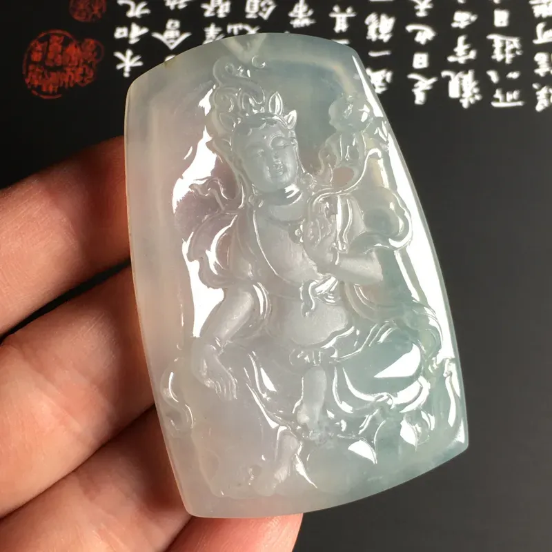 冰糯种【度母】吊坠 质地细腻 雕工精湛