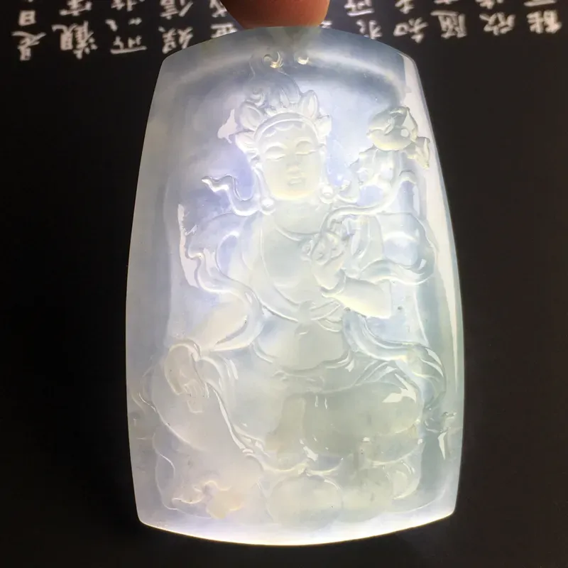 冰糯种【度母】吊坠 质地细腻 雕工精湛