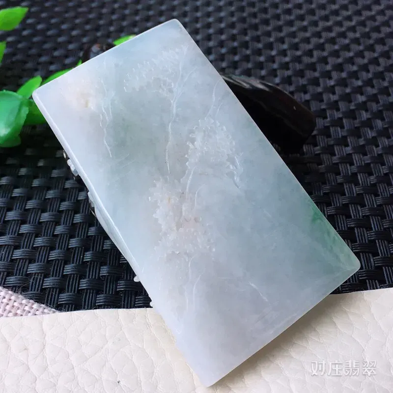 【精雕山高水长玉坠 种老水足 水润细腻,色泽淡雅 雕工精湛 收藏欣赏佳品,质感佳。有精美修饰雕!尺寸:68*43.1*10.9mm】图10
