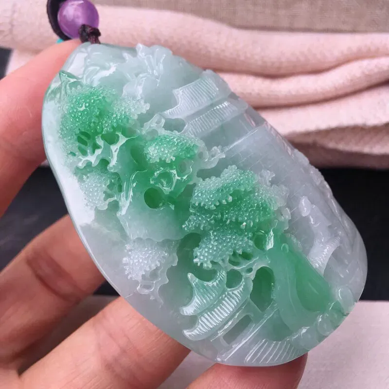 【精雕飘绿山高水长玉吊坠,种老,水润,质感十足。精致修饰雕!顶珠为装饰珠!尺寸:67*43.9*14.5mm】图7