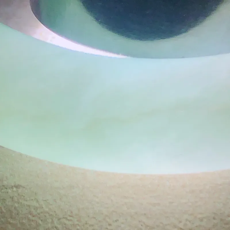 【签收送翡翠平安环吊坠☘️☘️糯化种飘绿贵妃手镯,圆润厚实,亮丽秀气,种水佳,颜色好,上手佩戴效果知性优雅,贵妃圈口尺寸50.6*42.7*10.2*6.3mm,重量:31.80g。合适正圈口49mm】图8