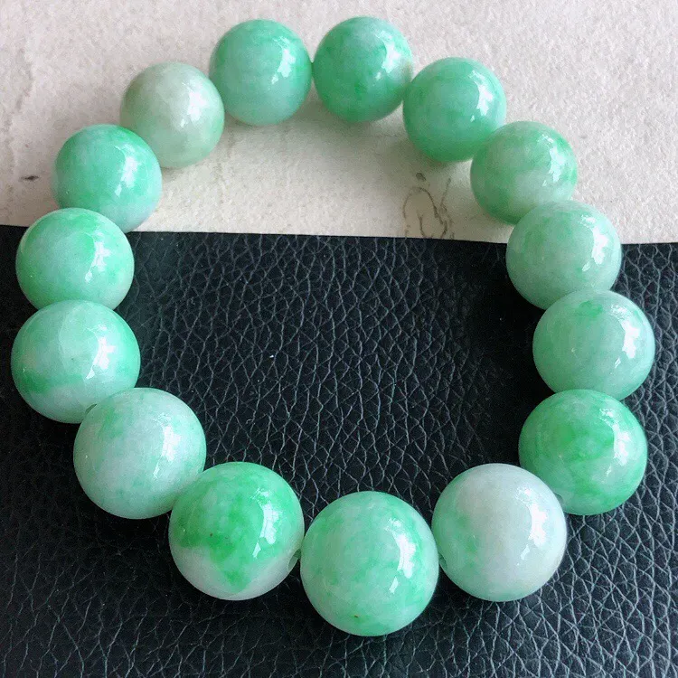 天然缅甸老坑翡翠A货绿色圆珠子手链，料子细腻柔洁，尺寸珠子直径15mm，重量80.67g。