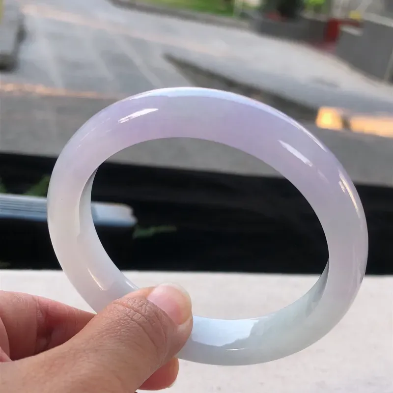 【天然翡翠正圈玉手镯,水润紫罗兰,玉质润,品相好,优雅瞩目,尺寸圈口58.4/12/7.8 , 纹】图1