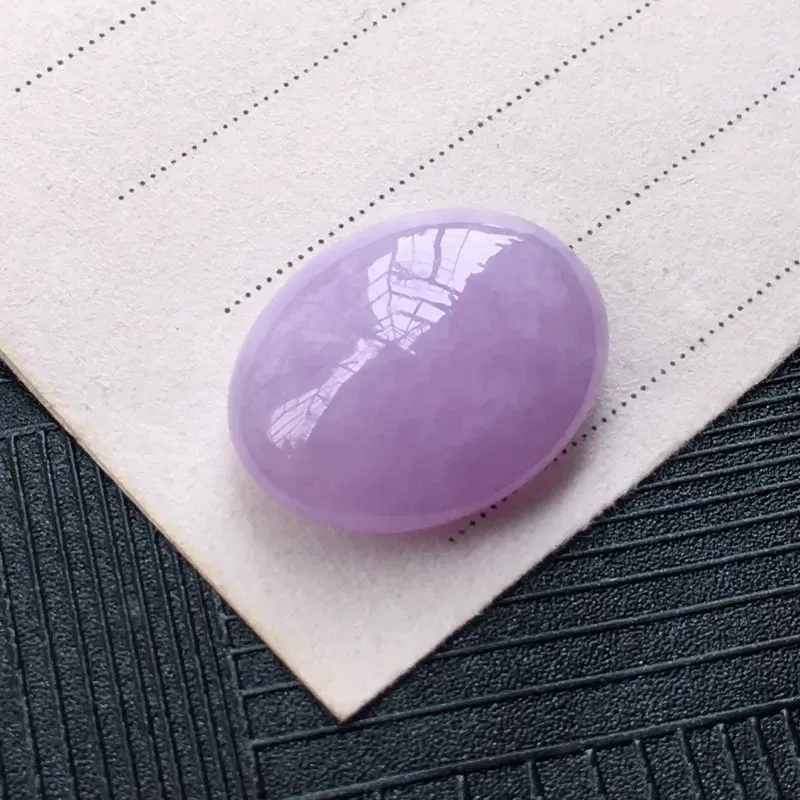 翡翠紫罗兰蛋面戒面，种水好玉质细腻温润，颜色漂亮，镶嵌后更好看。