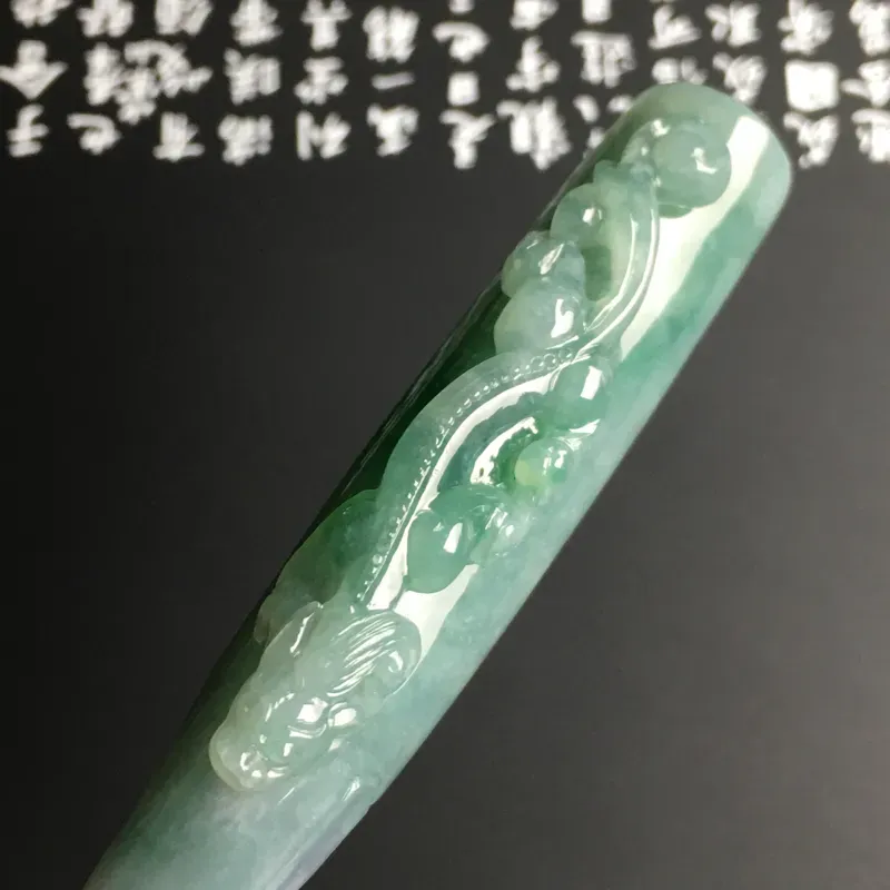 糯化种带色【生意兴隆】烟嘴 质地细腻 雕工精湛 款式新颖