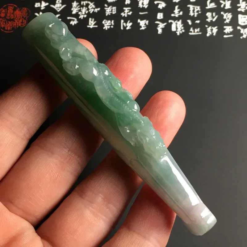 糯化种带色【生意兴隆】烟嘴 质地细腻 雕工精湛 款式新颖