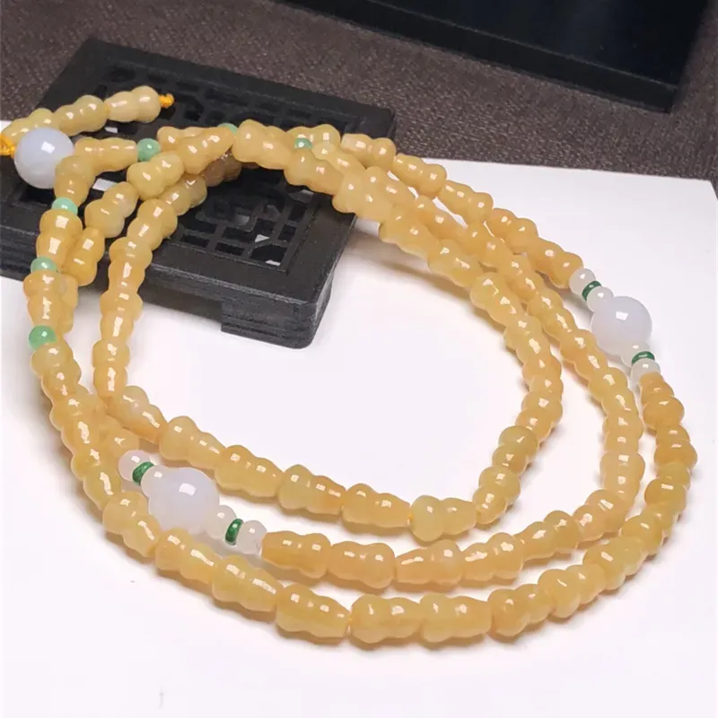 糯种黄翡翠葫芦珠翡翠珠链项链、76颗、直径4.8*8.4毫米、质地细腻、色彩鲜艳、A078CHJ