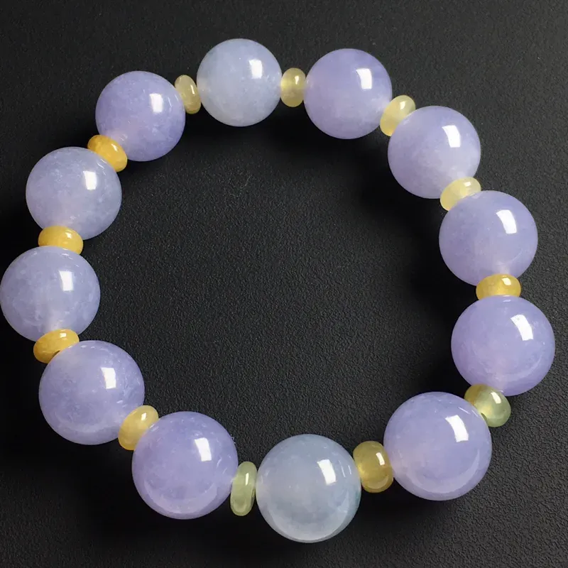 紫罗兰佛珠手串 佛珠尺寸13毫米 玉质水润 富丽堂皇 美观时尚 配珠为翡翠