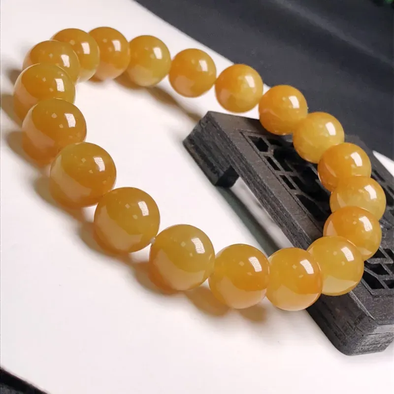 冰糯种黄翡翠珠链手串、直径10.0毫米、质地细腻、色彩鲜艳、A092D2896