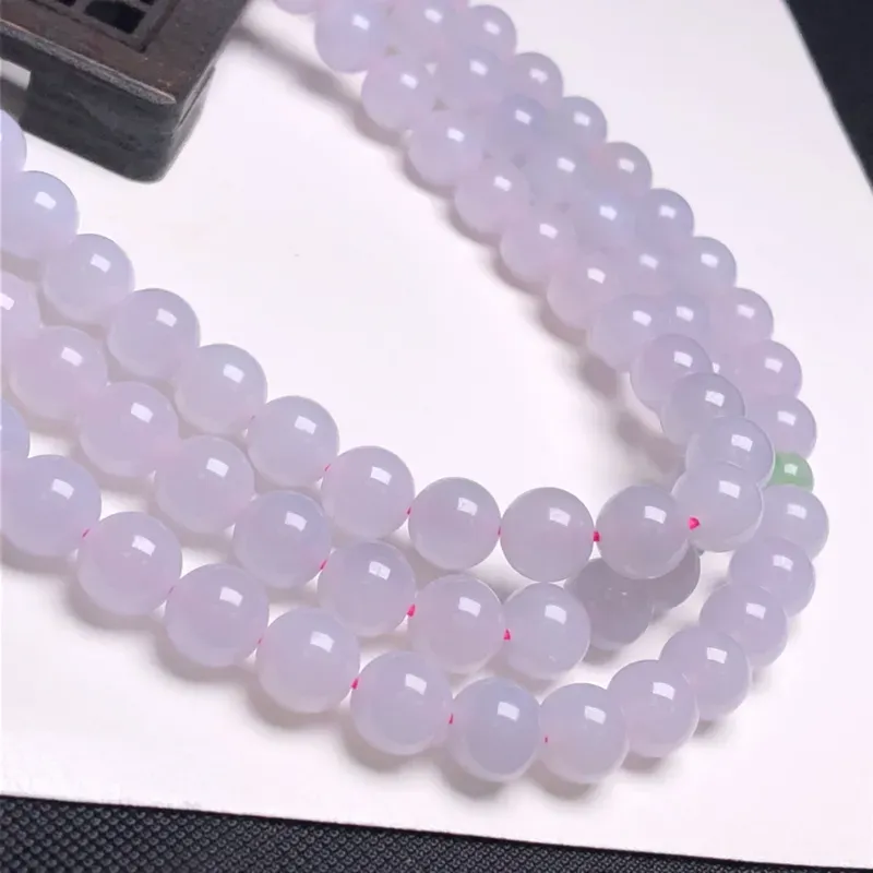 糯化种粉紫翡翠珠链项链、108颗、直径7.4毫米、质地细腻、色彩鲜艳、隔珠是装饰品、A052C3679