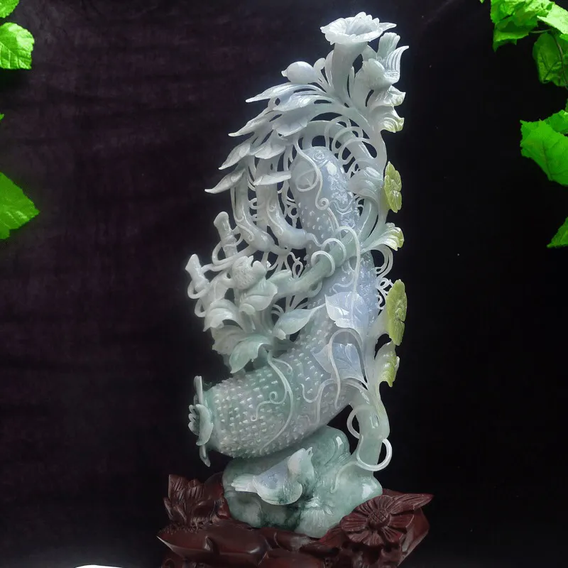 (飞黄腾达)翡翠老坑水润冰透俏色精雕飞黄腾达，福瓜摆件 (田园风光)裸石尺寸355*180*40mm