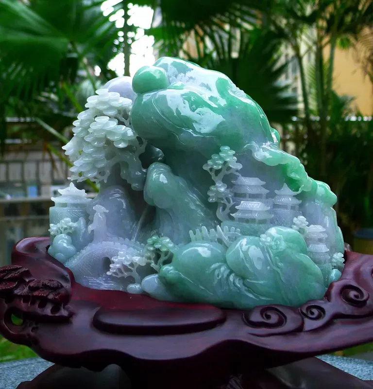 缅甸天然翡翠a货 精美山水摆件 高山流水 雕刻精美线条流畅 种水好