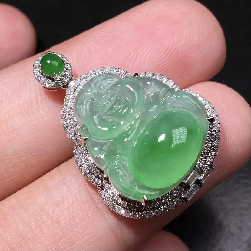 缅甸天然翡翠a货佛公吊坠,18k金伴钻镶嵌,彩宝点缀,翡翠绿顶珠,玉质