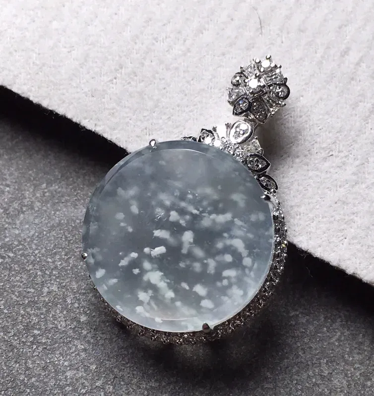 冰种雪花棉平安扣吊坠,饱满水润,无裂,裸石尺寸18.5/4--31/20.7/9.