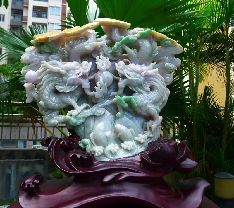 双龙戏珠 摆件 精美水润 老坑三彩 精美 双龙戏珠 一跃成龙 飞黄腾达 步步高升 雕刻精美线条流畅种