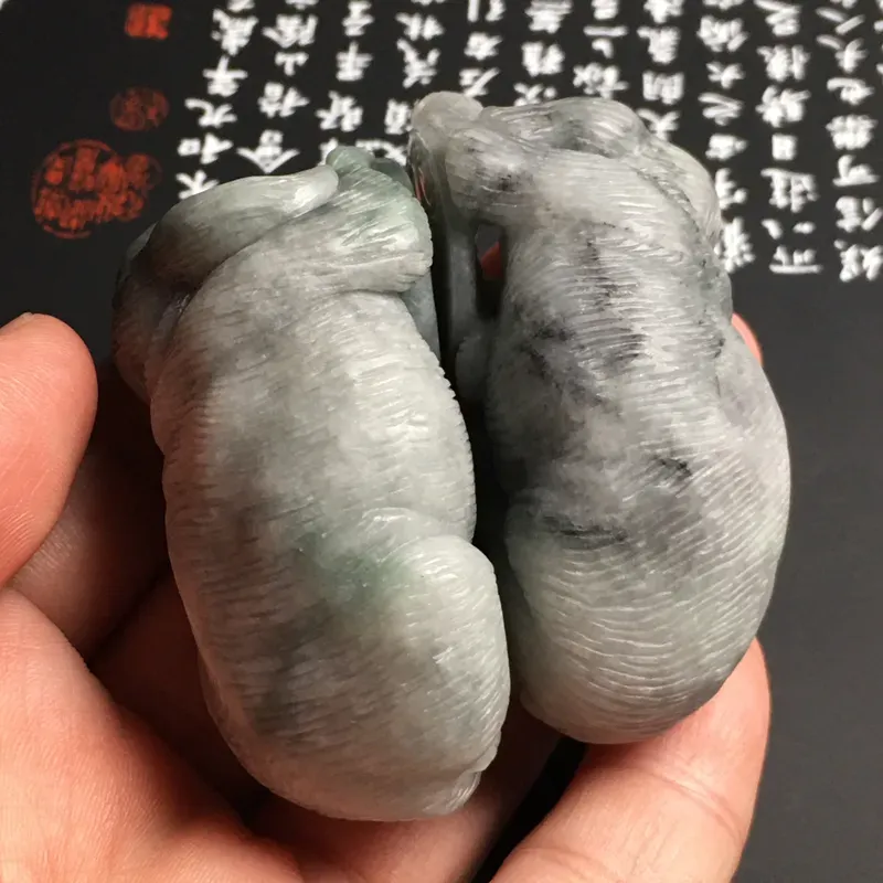 豆种乌鸡种【旺财】小摆件 尺寸63.6-34.5-28.6/62.5-34.7-27.7毫米 雕工精湛 栩栩如生