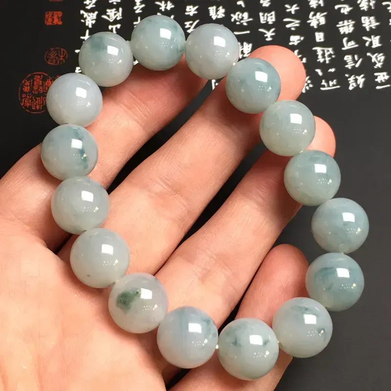 糯化种飘花手串 16颗 直径13.4毫米 质地细腻 款式时尚 （签收有礼，礼品如尾图）