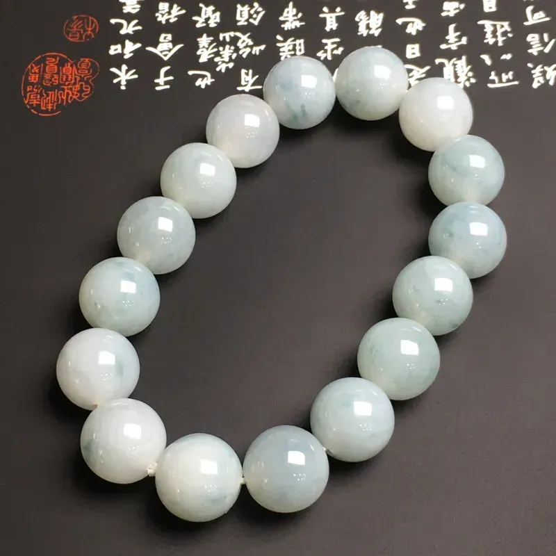 糯化种飘花手串 16颗 直径13.4毫米 质地细腻 款式时尚 （签收有礼，礼品如尾图）