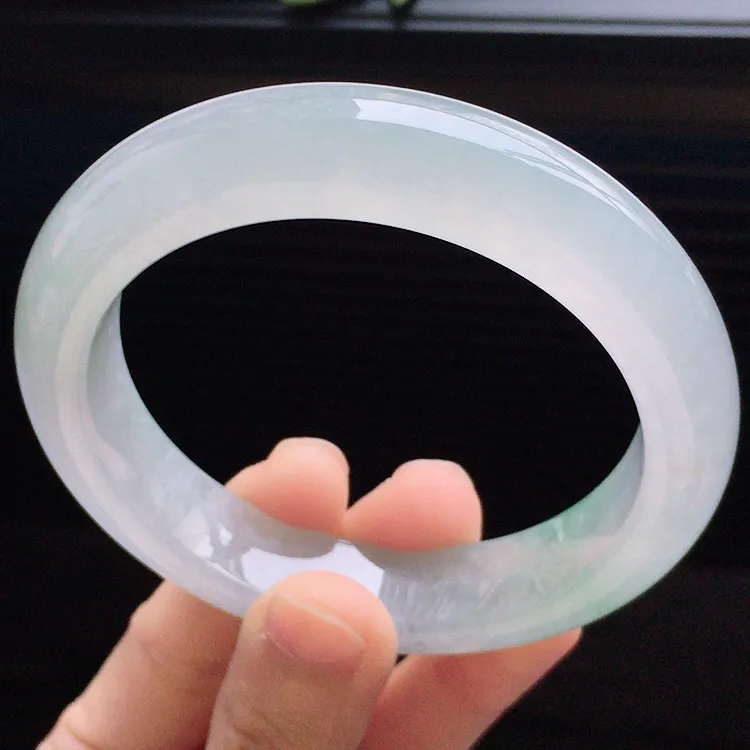 冰飘绿宽边手镯内径566mm天然a货翡翠手镯玉质细腻种水足