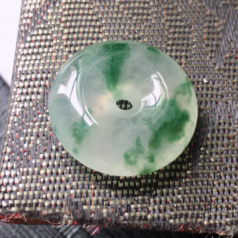 玉怎么冰种水种,翡翠水种和冰种,翡翠正冰种水图片_大山谷图库