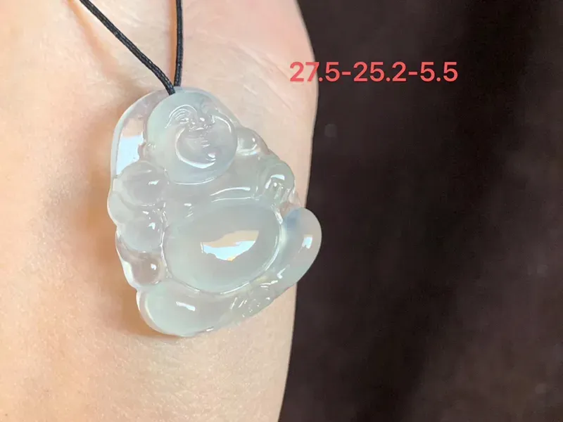 冰种逍遥佛

尺寸27.5-25.2-5.5mm

通透亮丽 美观时尚