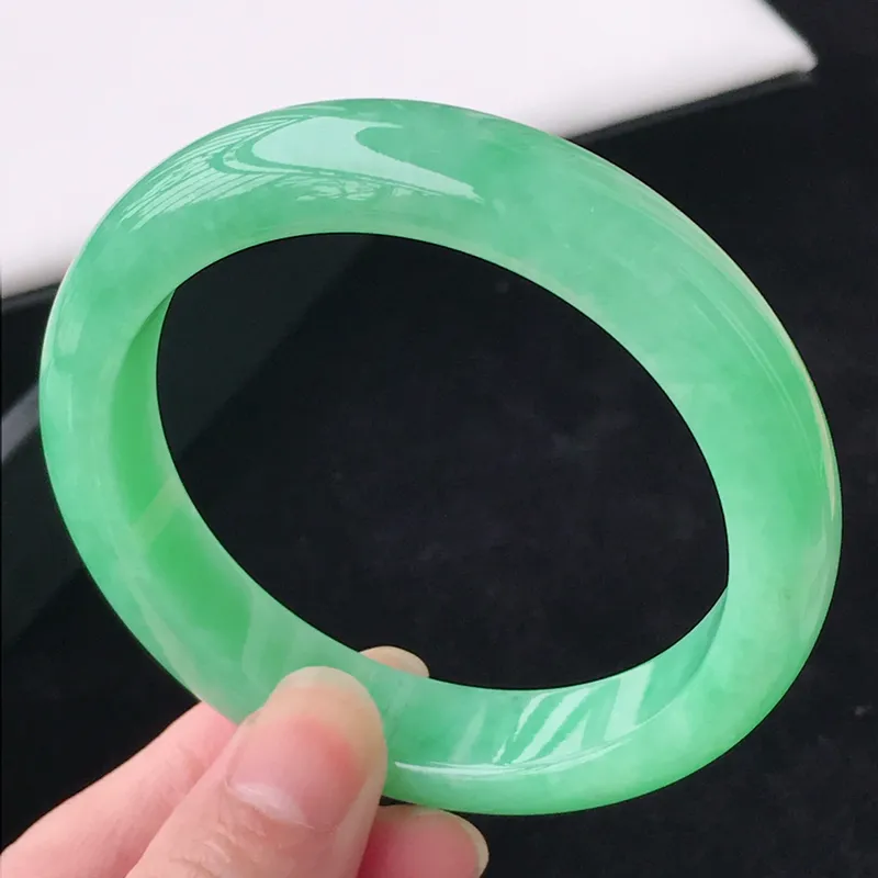 6 老坑水润满色阳绿翡翠正圈手镯  圈口56.6/12.8/8.