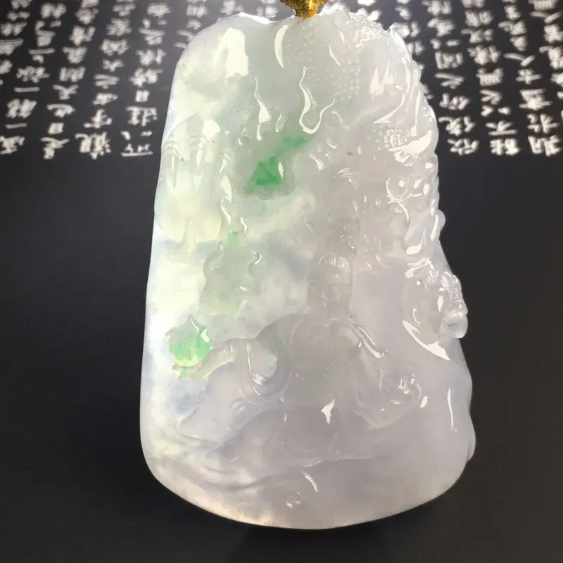 冰糯种飘翠【自在观音】吊坠 质地细腻 雕工精湛