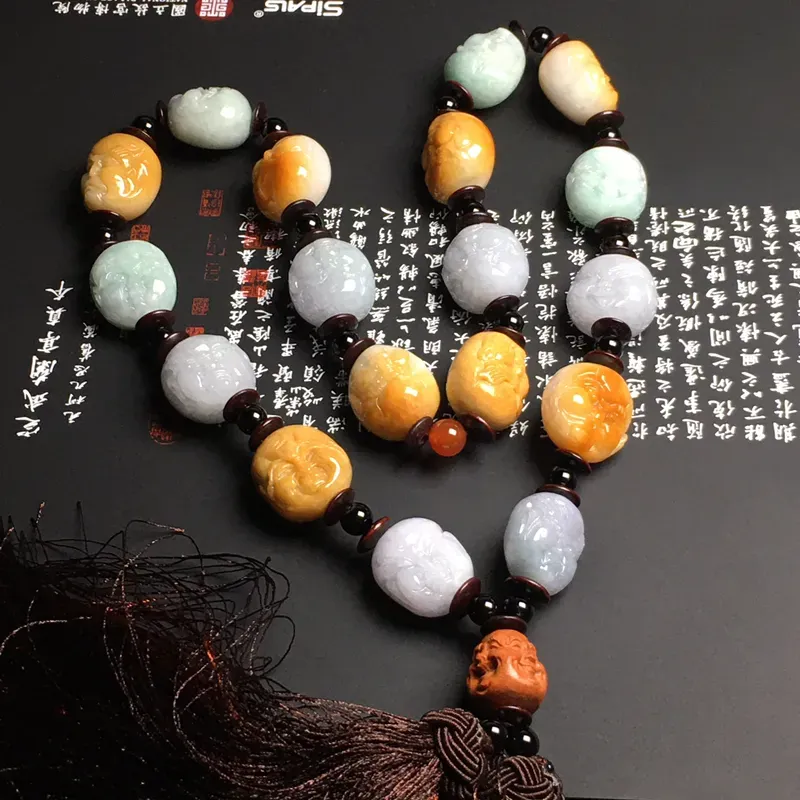 糯化种三彩十八罗汉项链 18颗 质地细腻 色彩艳丽 雕工精湛 款式新颖 任选单颗尺寸26.6-25.