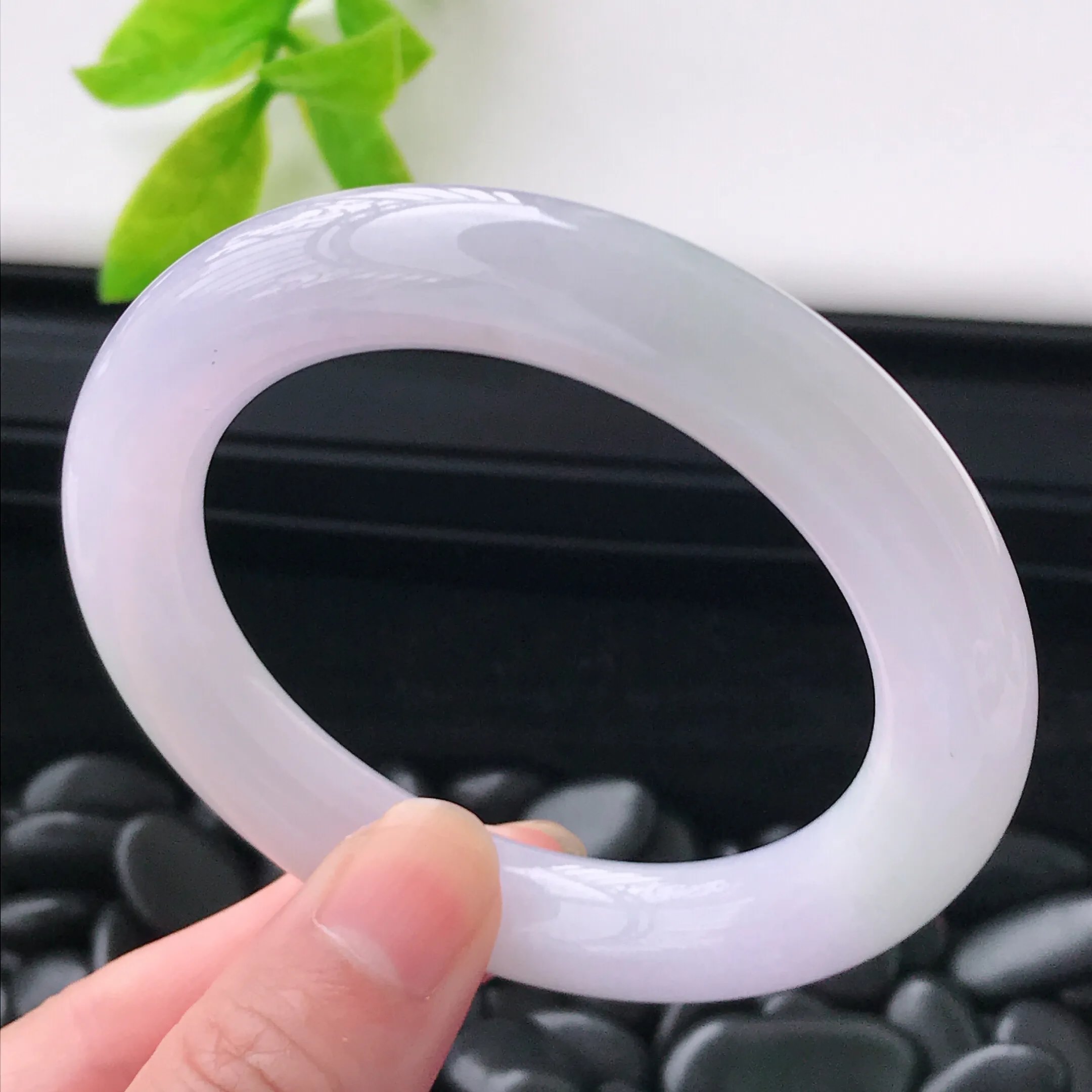 9 水润淡紫翡翠圆条手镯  圈口53.9/11.0/11.