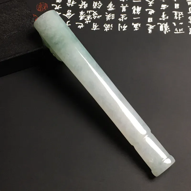 糯化种【招财貔貅】烟嘴 质地细腻 雕工精湛 款式新颖 水润通透