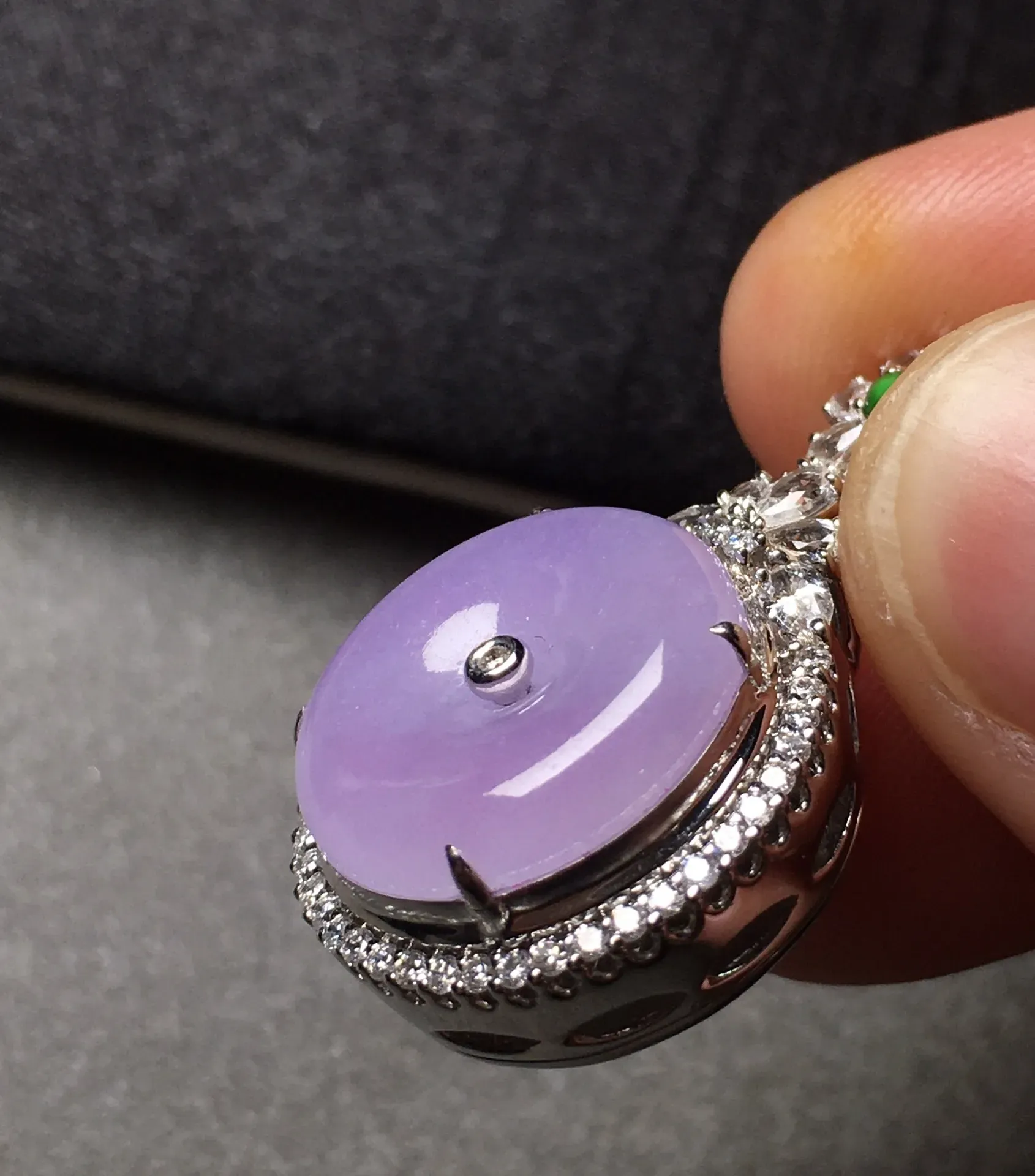 冰种紫罗兰平安扣吊坠,饱满水润,无裂,裸石尺寸5/3--9.5/7.