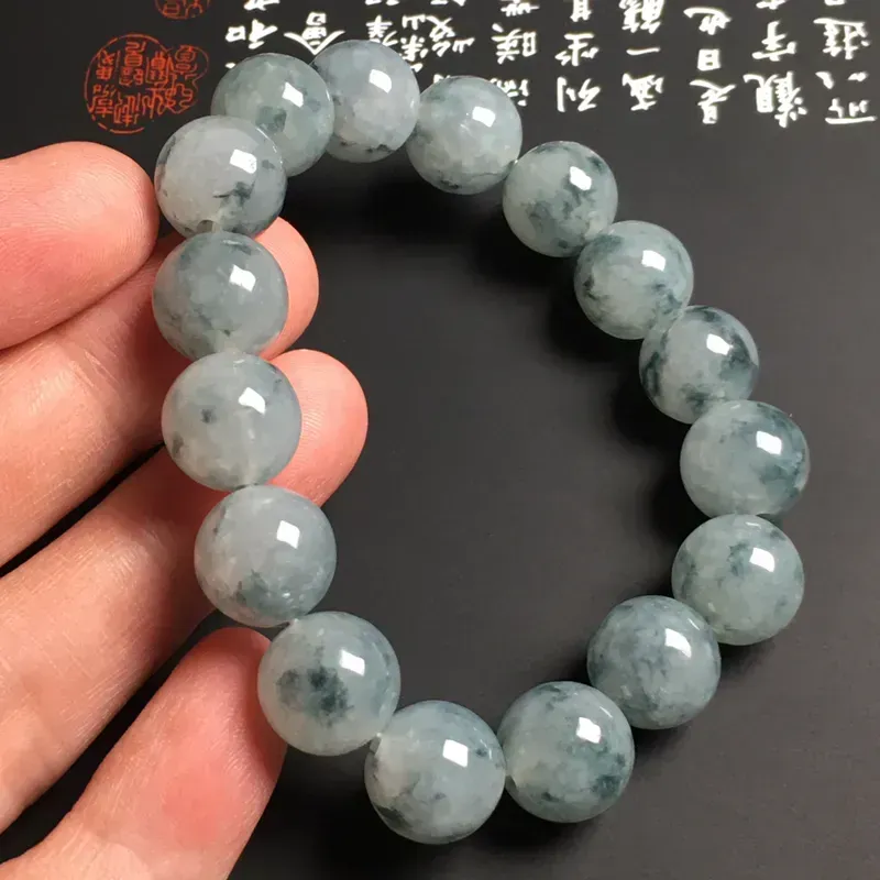糯化种飘花手串 16颗 直径13.2毫米 质地细腻 款式时尚