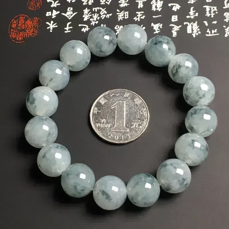 糯化种飘花手串 16颗 直径13.2毫米 质地细腻 款式时尚