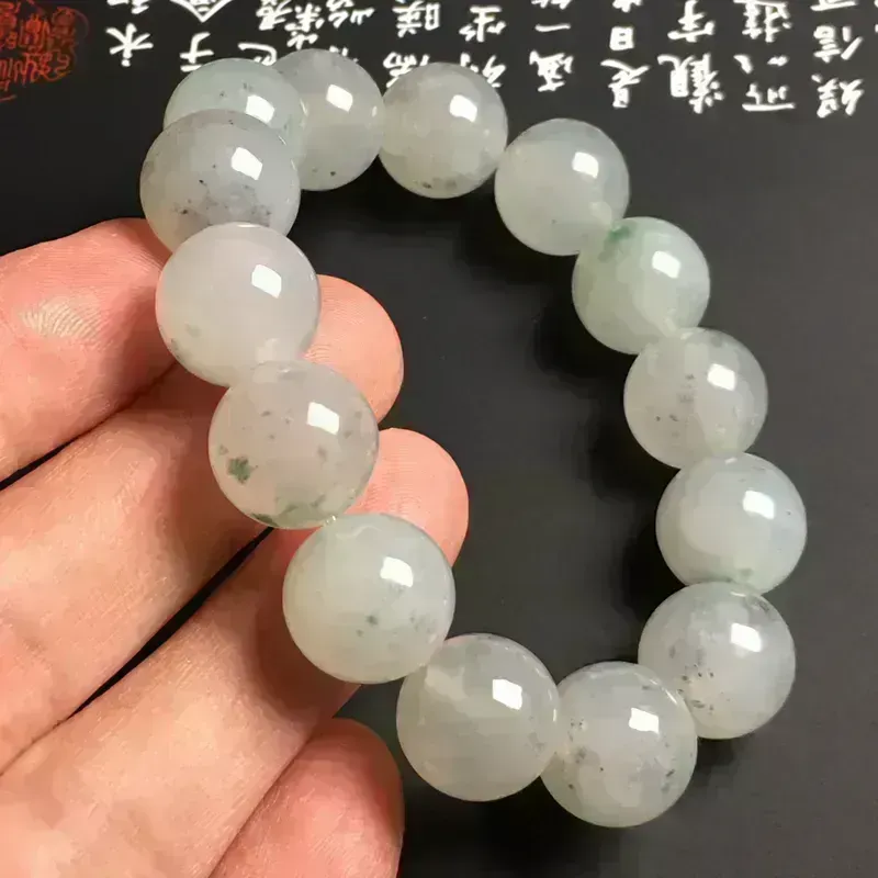 冰糯种飘花乌鸡手串 14颗 直径14.3毫米 水润通透 质地细腻 款式时尚