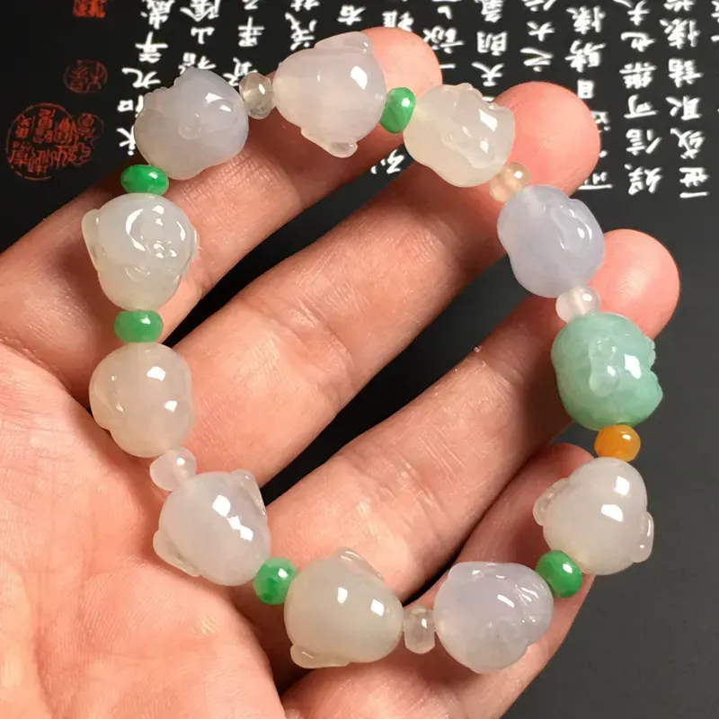 糯化种【佛头】手串 11颗 质地细腻 雕工精湛 款式时尚 尺寸为翠色裸石尺寸