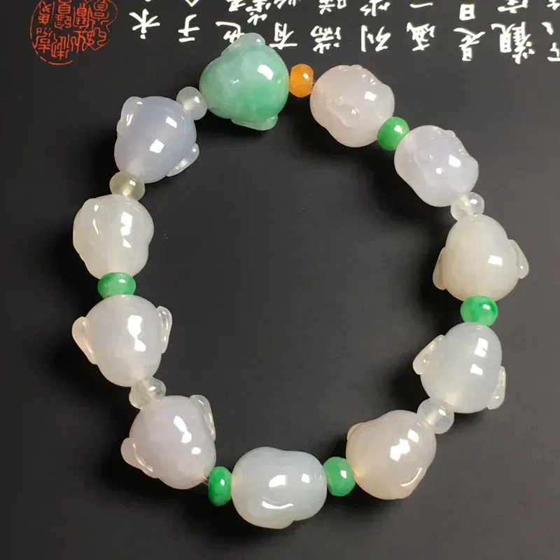 糯化种【佛头】手串 11颗 质地细腻 雕工精湛 款式时尚 尺寸为翠色裸石尺寸