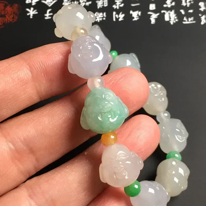 糯化种【佛头】手串 11颗 质地细腻 雕工精湛 款式时尚 尺寸为翠色裸石尺寸