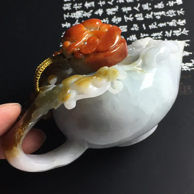 茶壶摆件 尺寸103-70-63毫米 玉质水润 美观亮丽 雕工精湛