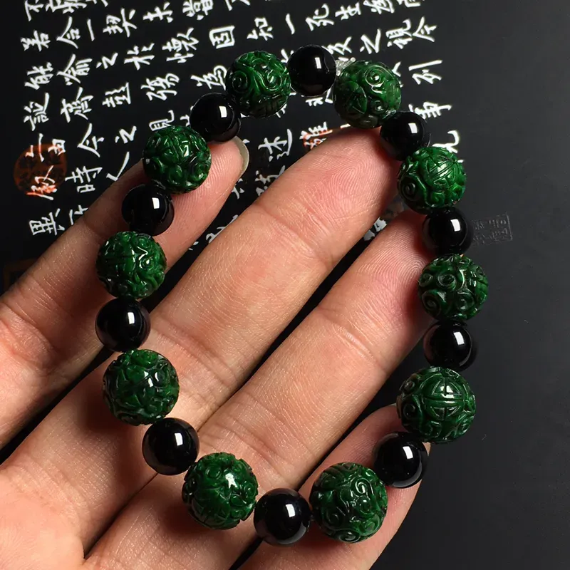 仿古佛珠手串 尺寸10毫米 美观亮丽 配珠为装饰品