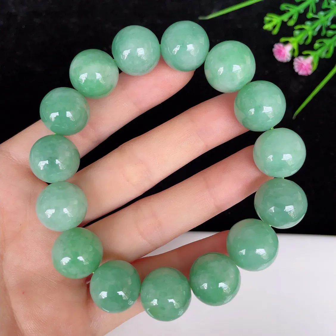 伟德国际时代的审美者 思想的对话集